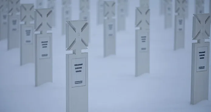Військові критикують рішення Верховного суду щодо Національного меморіального кладовища
