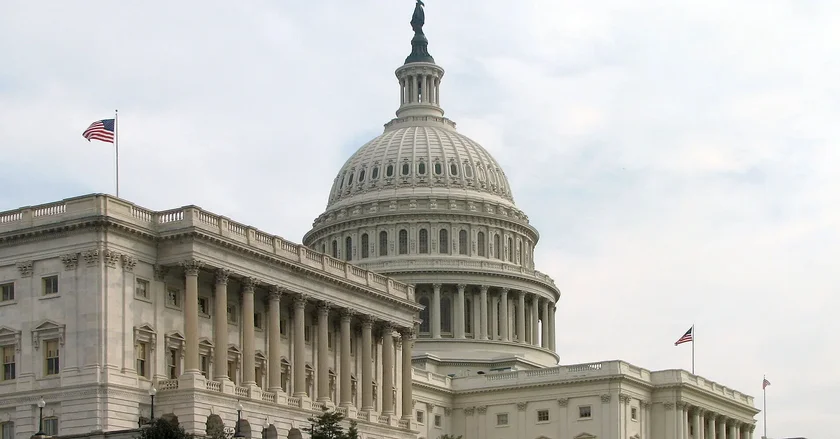Сенат США знову не зміг обмежити дії Трампа в Ірані