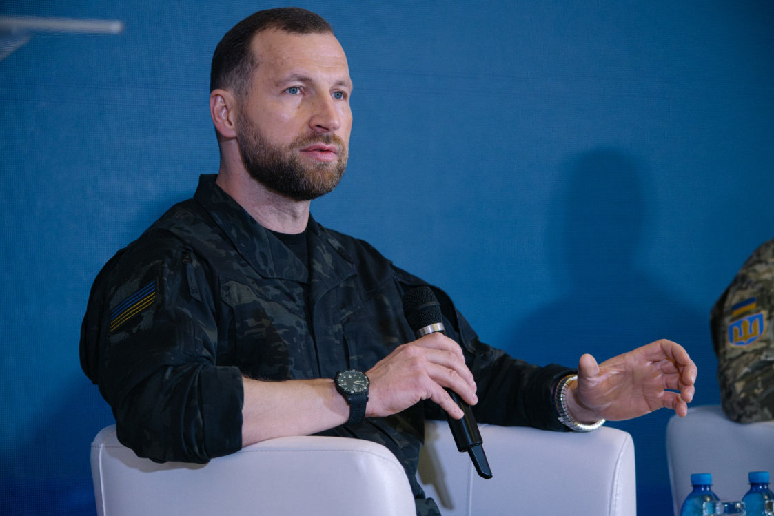 Перехоплювачі, кошти на безпеку країни, перенесення війни на територію росії: Євгеній Хмара озвучив пріоритети для дипломатів