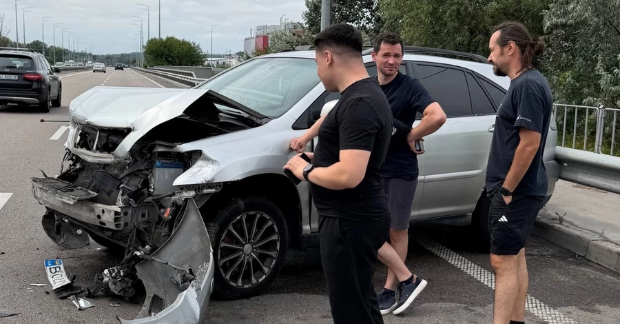 Співак Shumei потрапив у ДТП у Києві
