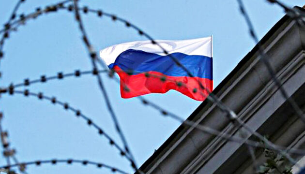 Один шанс на 300 років: як Україні завершити війну й вийти з орбіти Росії